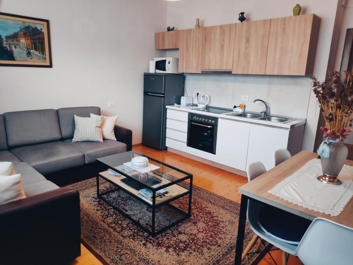 Seasons - Free Parking & Center Apartament