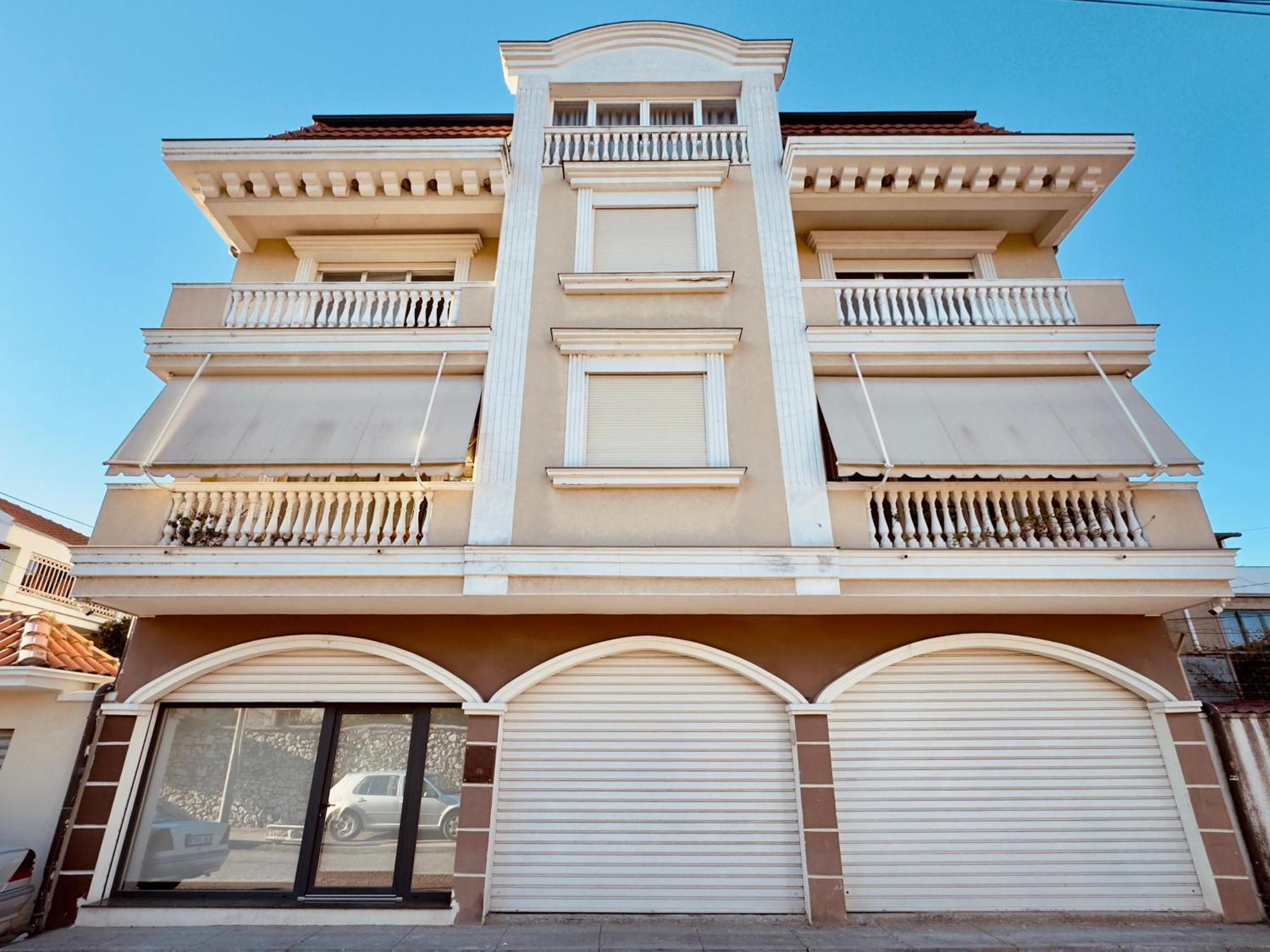 Seasons - Free Parking & Center Apartament