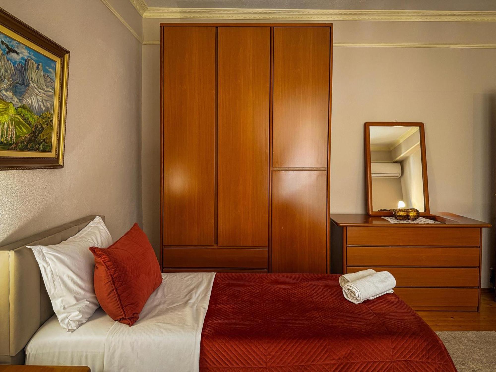 Apartament Seasons - Free Parking & Center Szkodra